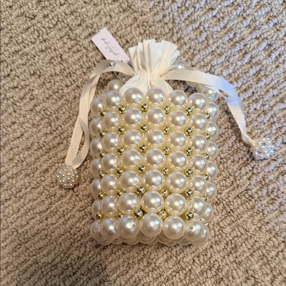 Petal & Pup Accessories - Petal & Pup Pearl and Gold Beaded Wristlet